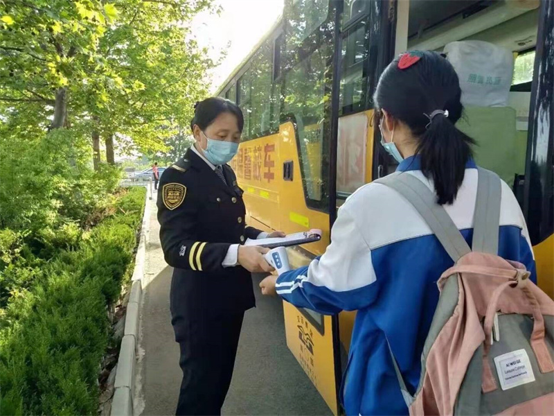 山東萊西:交運(yùn)242部校車(chē)操作流程再規(guī)范保防控安全