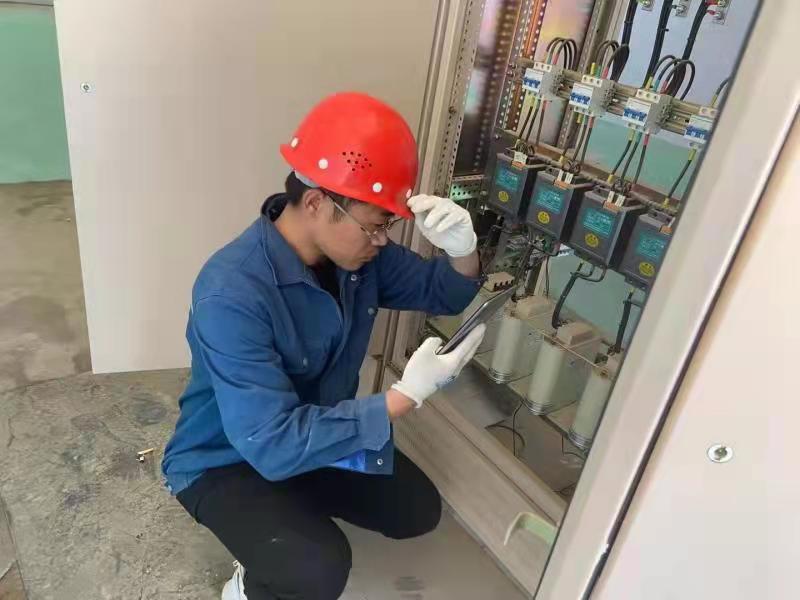 加強(qiáng)臺(tái)區(qū)智能終端運(yùn)維 提升電力客戶幸福指數(shù)