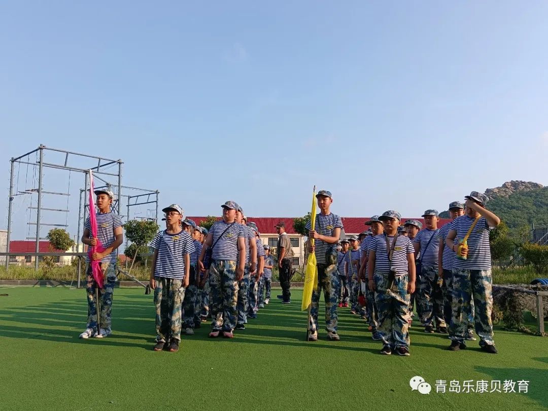 “小小特種兵”戰(zhàn)鷹飛翔軍事夏令營(yíng)2022年招募正式啟動(dòng)