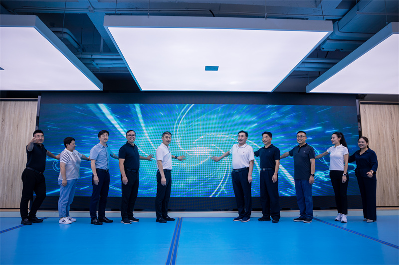 校企合作 | “全能寶貝”三柏碩大眾蹦床體教融合公益項(xiàng)目在恒星學(xué)院啟動(dòng)