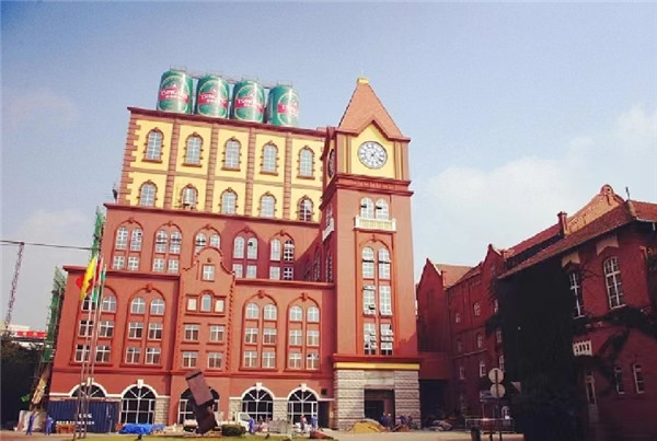 青島啤酒博物館首創(chuàng)夜游新模式，早鳥(niǎo)票全網(wǎng)瘋搶中……